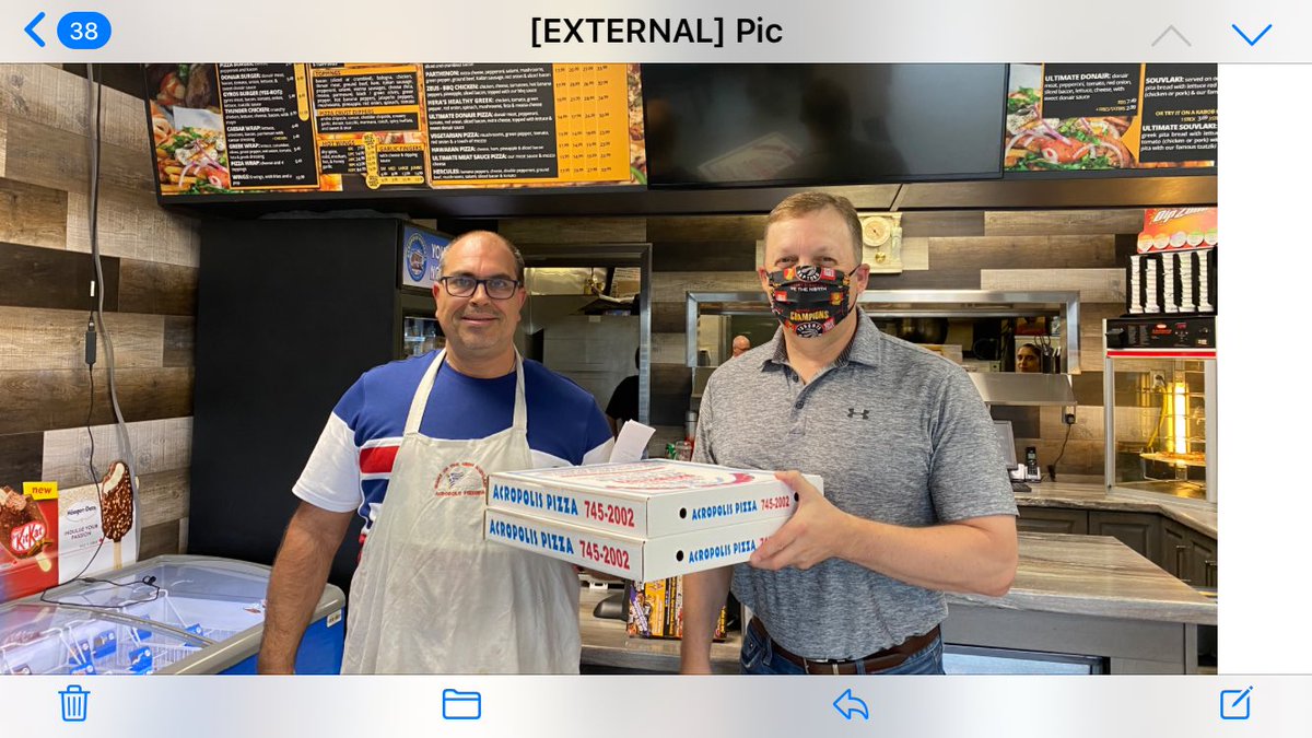 SeanBudgell's tweet image. Enjoying pizza from @Acropolis_Pizza @Mount_Pearl #Loyal2LocalChallenge @AtlCreditUnions