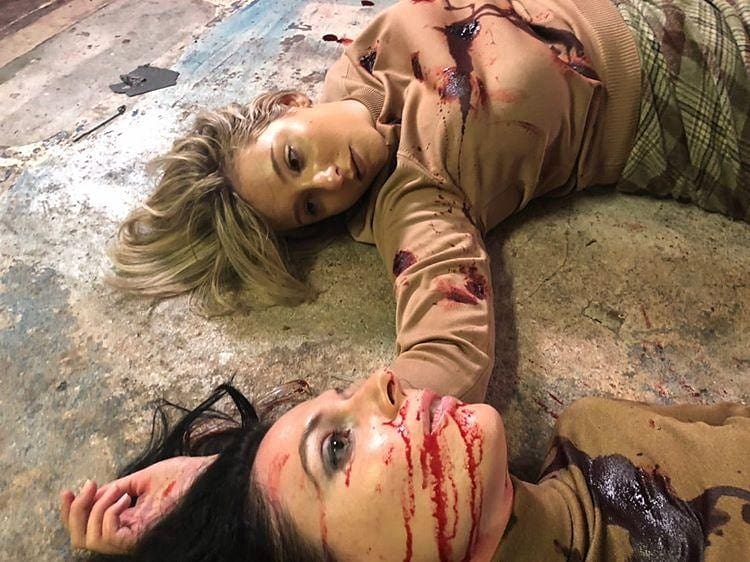 Rachel_L_Poet's tweet photo. Words cannot describe how much  fun I had today shooting a socially distanced short with @projecthorroruk &amp; @bulletproofmel1
⁣
So glad to be back working, but can you even call it work when it's this much fun? 😂⁣
⁣
#HorrorFamily #HorrorShort #onsetlaughs #actresslife #setlife https://t.co/LYDDG1FAGG