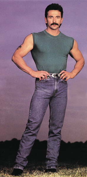 Happy birthday, Aaron Tippin! 