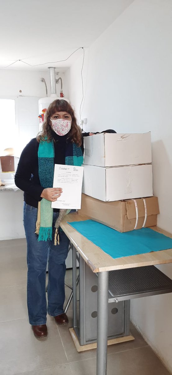 #Hoy distribuimos casi 5 toneladas de productos del #Mar, resultantes de los concursos de #Pesca que se llevan adelante en diferentes zonas costeras de la provincia.  La entrega alcanzó a municipios del Valle y organizaciones sin fines de lucro.
#Pesca #Chubut 
<a href="/AwstinAdrian/">Adrian Chuchi Awstin</a>