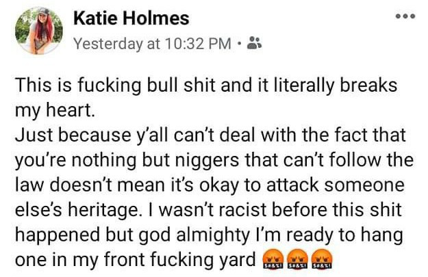 MarximusHix's tweet photo. Cw: racial slur, threats of lynching.

Another racist #KKKaren in Branson, Mo mad that people are protesting their Confederate Flag store. #dixieoutfitters #explorebranson.  #blacklivesmatter https://t.co/zCwpU2tKoA