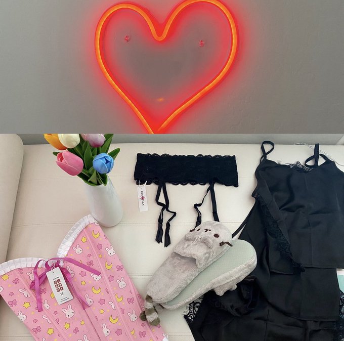 Thank you for the gifts David I luv em alllllll 🎁   To gift me sweet somethings here is my amazon wishlist<a href="/tag/model"class="tags"><span>#model</span></a><a href="/tag/myfreecams"class="tags"><span>#myfreecams</span></a><a href="/tag/camgirl"class="tags"><span>#camgirl</span></a><a href="/tag/camgirls"class="tags"><span>#camgirls</span></a><a href="/tag/mfc"class="tags"><span>#mfc</span></a><a href="/tag/chaturbate"class="tags"><span>#chaturbate</span></a>