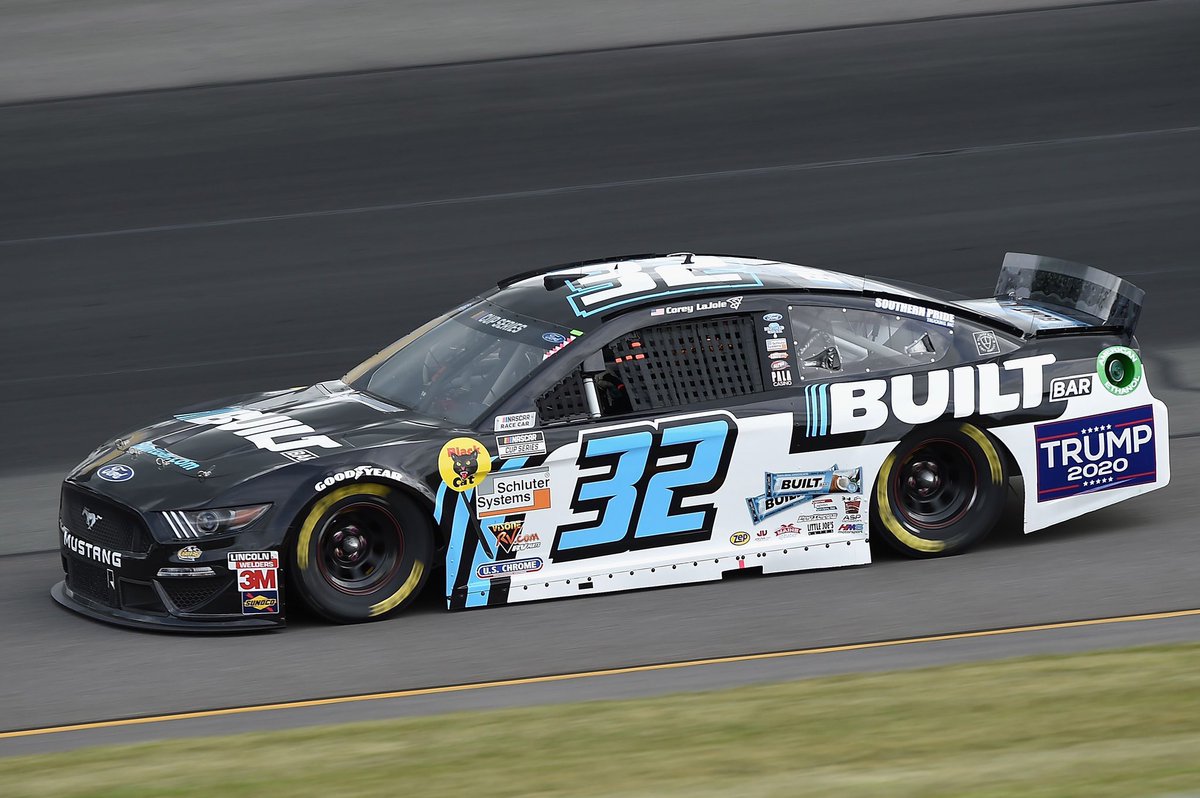 SimoneGreear's tweet photo. Corey LaJoie #32 just picked up 60 million new fans. #silentmajority
#TRUMP2020๐บ๐ธ #nascar #gofasracing #coreylajoie https://t.co/7F0hBaoCZV
