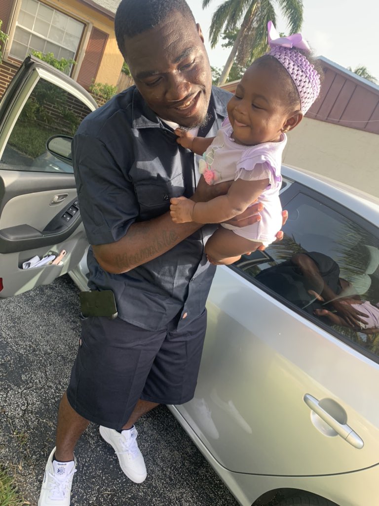 SteadyChasinKG's tweet photo. The most amazing feeling I feel
Words can't describe the feeling, for real Baby, I paint the sky blue My greatest creation was you 💜 https://t.co/U30E7UGisq