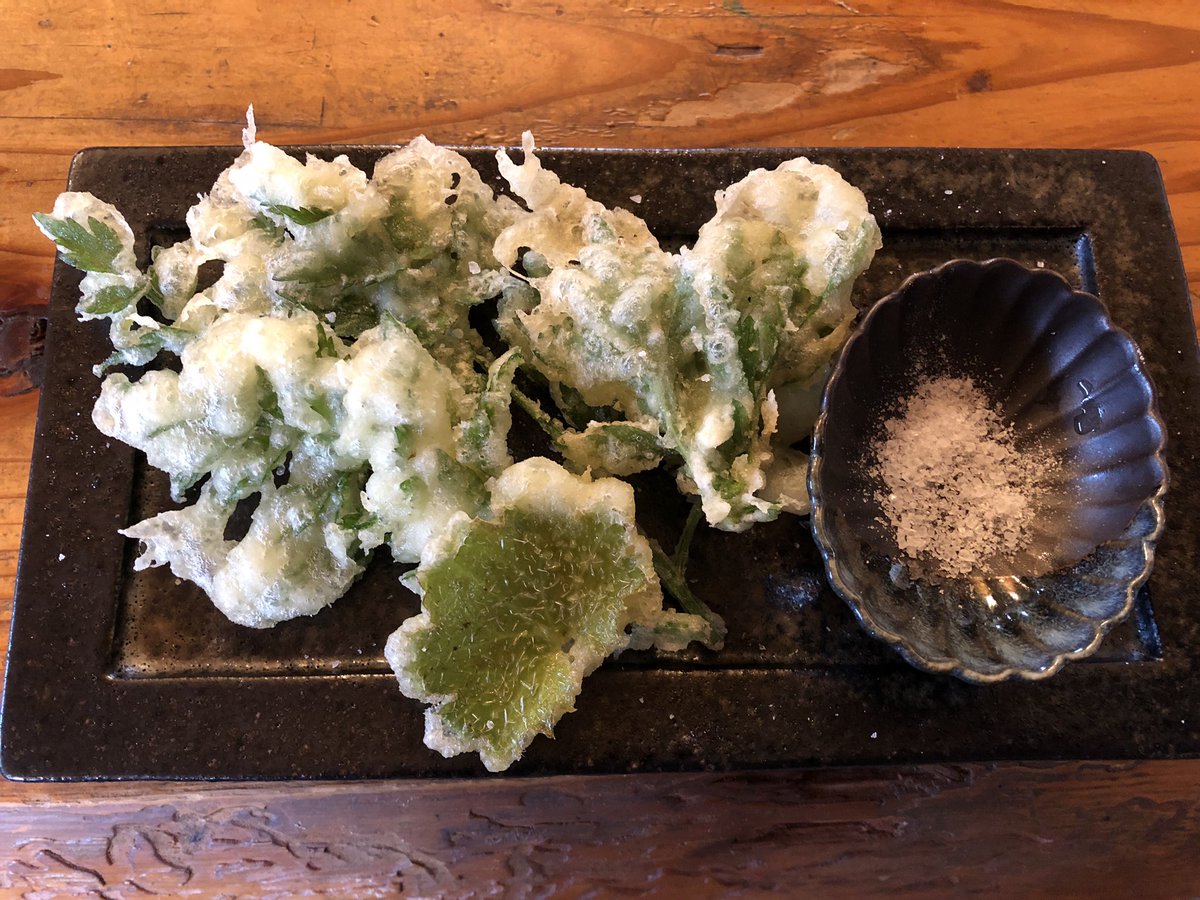 在原の業平そば 駅前店管理 昨日から山菜の天ぷら 試しにユキノシタを入れてます モチモチと美味しいですね 香りはセリやヨモギほどキツくないですが 苦味がなく食べやすいです 高島市ランチ 滋賀県グルメ 蕎麦 蕎麦屋 蕎麦屋飲み ジビエ料理 在原の業平そば 駅前店管理 昨日から山菜の天ぷら 試しにユキノシタを入れてます モチモチと美味しいですね 香りはセリやヨモギほどキツくないですが 苦味がなく食べやすいです 高島市ランチ 滋賀県グルメ 蕎麦 蕎麦屋 蕎麦屋飲み ジビエ料理