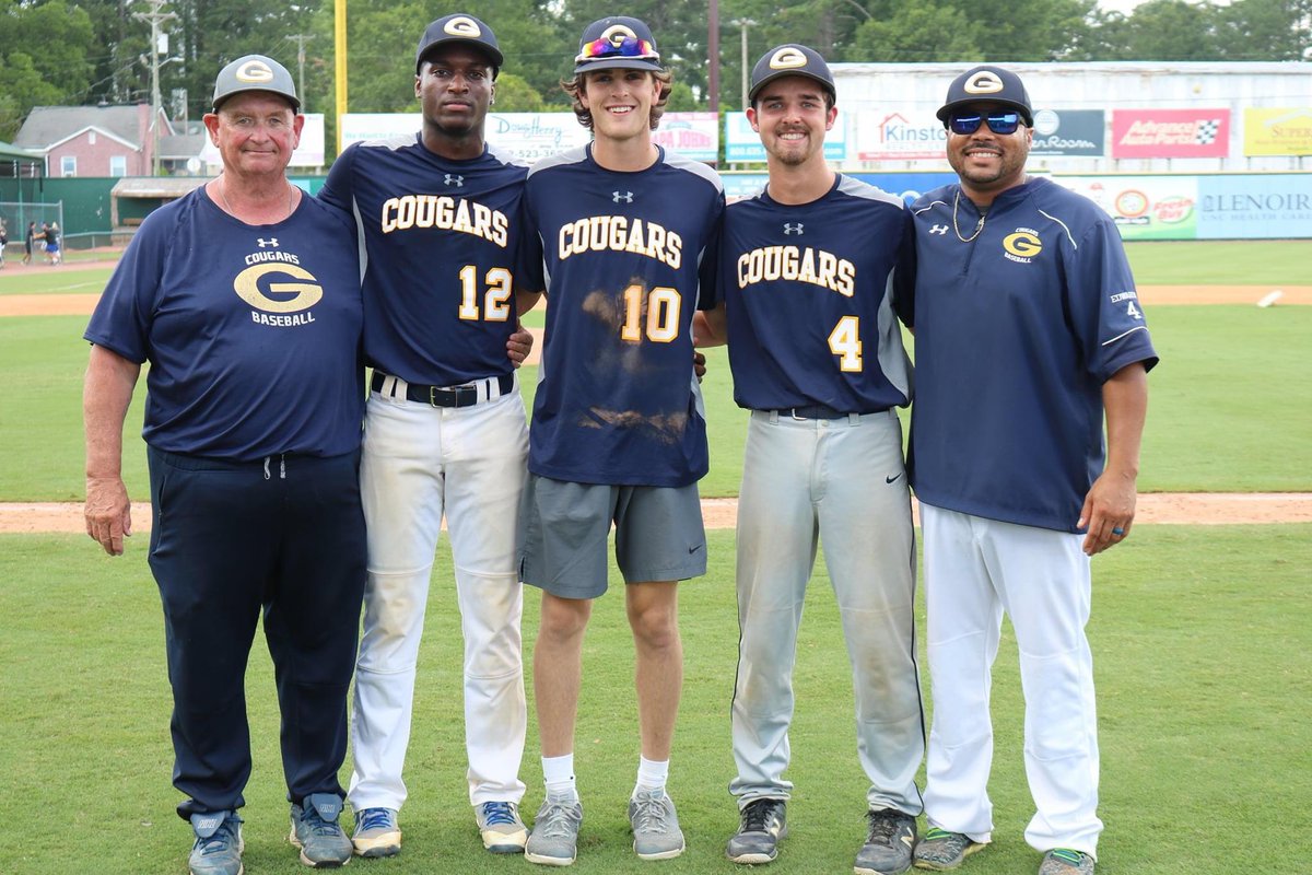 GHS_Cougars's tweet image. Congrats to our seniors who represented GHS and Wayne County proudly today #CougarPride

Josh Hartsfield 
Matthew Lewis
Natorian Nobles