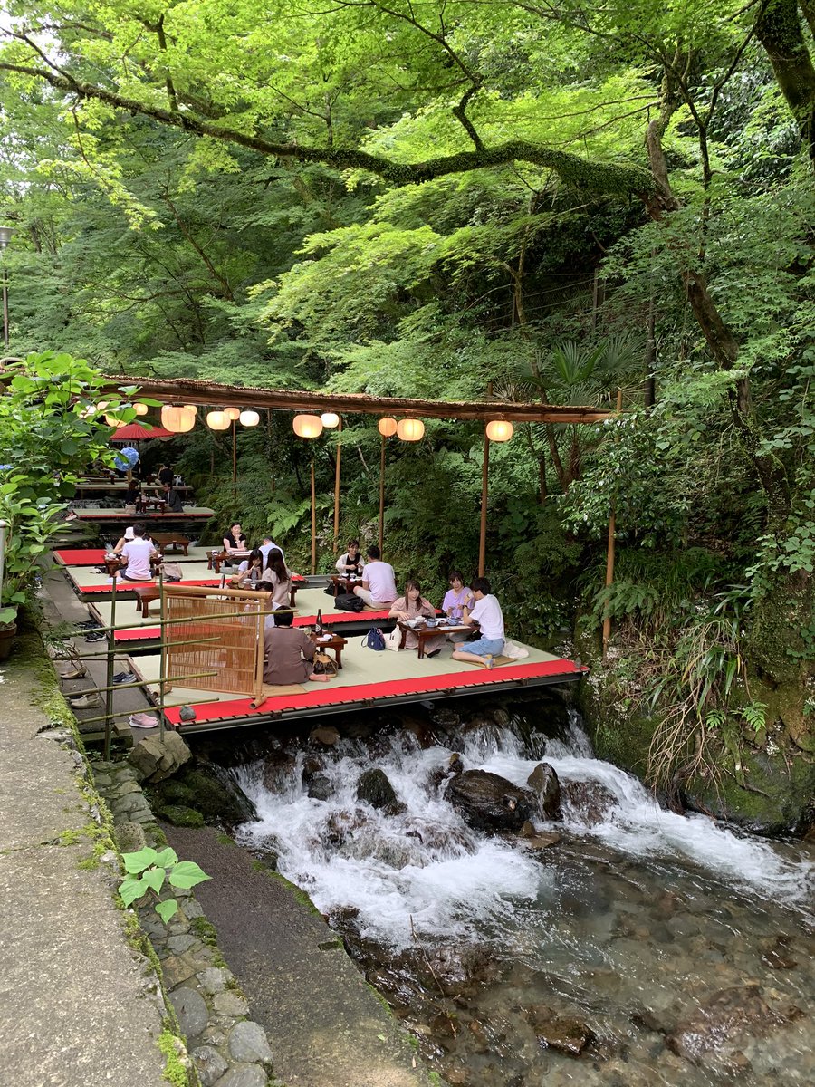 貴船の川床 貴船の川床