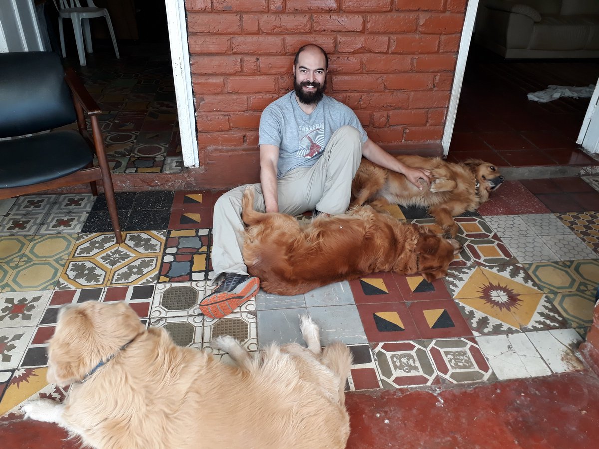 PaxhoLM's tweet photo. Replying to @martyzapa 

1️⃣ aquatic ecology 
2️⃣🇨🇴🇺🇸
3️⃣ This is my pack 
4️⃣ @STRIVElab @Tania_GonzalezD  @Angelikamazon @jdgonzalezt  @narodriguezc  #LatinxInSTEM #LatinSaturday https://t.co/iAwo9JfuME
