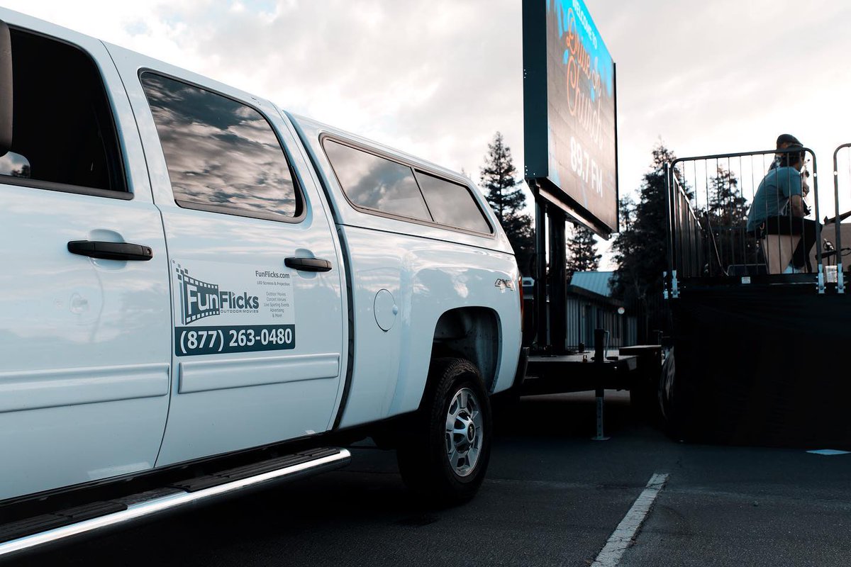 FunFlicks's tweet image. Our #mobileLED can go anywhere your car can go! Easy setup and easier teardown. dlvr.it/RZVzpB