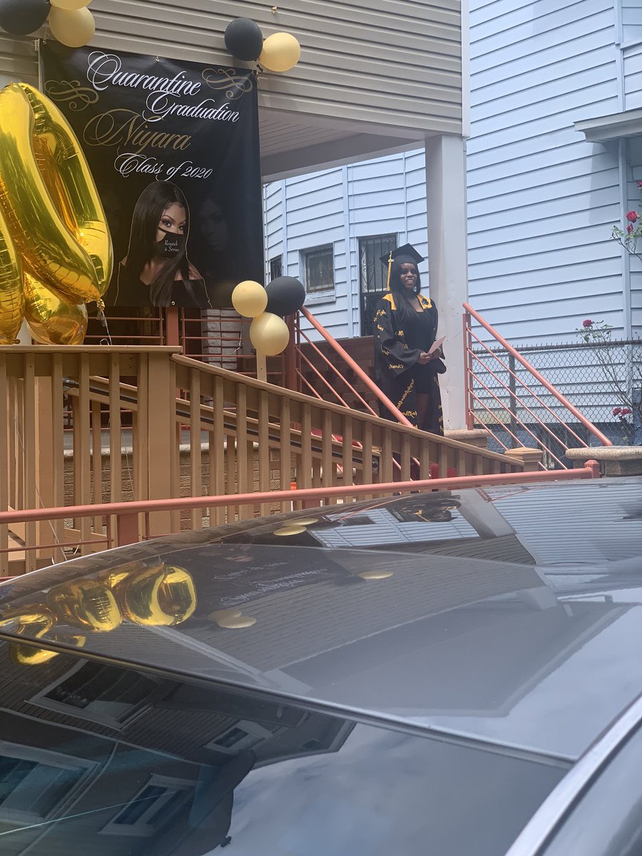 Holmes_Edu's tweet photo. (Too much to post but here are some highlights) Graduates couldnโt come to us .... so we took Graduation to them!!! COVID Seniors Caravan Parade @ResearchHigh #covidseniors #Graduation2020 #youcrew https://t.co/eNB2avkfX1