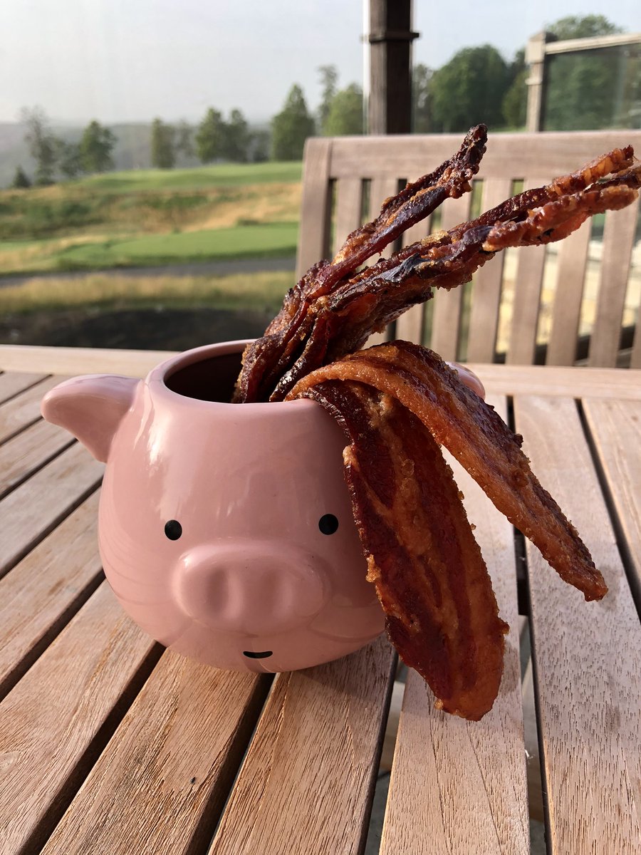 vacationandy's tweet photo. Pig Candy at #primland = deliciousness https://t.co/spHQuKNnM1