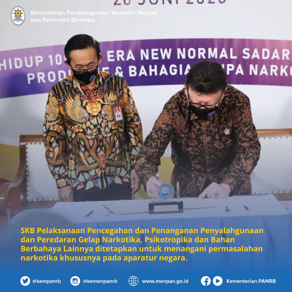 kempanrb's tweet photo. SKB ini ditetapkan untuk menangani permasalahan narkotika khususnya pada aparatur negara.
__
Dalam kesempatan tersebut, Wakil Presiden Ma'ruf Amin juga meresmikan portal https://t.co/LDcmIyMFlg
__
#KemenPANRB #HANI2020 https://t.co/VFfp1k3RH0