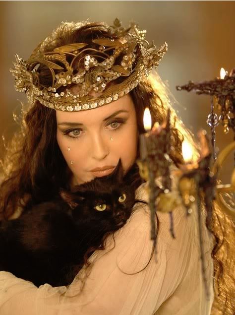 Happy 65th birthday to French actress Isabelle Adjani. 