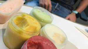 titrespresse's tweet image. (France Bleu): La #Fabrique givrée rachetée par le groupe #Thiriet : Le groupe de surgelés détient désormais la majorité de l'entreprise de glaces ardéchoise. Les glaces de la Fabrique seront distribuées dans l'ensemble du réseau.. titrespresse.com/15687342004/fa…