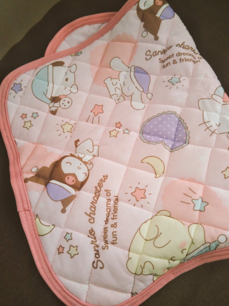 サンリオ 敷き パッド しまむら サンリオ 敷き パッド しまむら