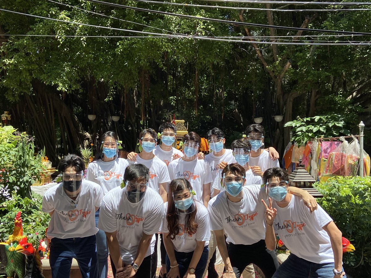 TharnType_s's tweet photo. ❤️ #TharnTypeบวงสรวง https://t.co/fFgwCDH85g