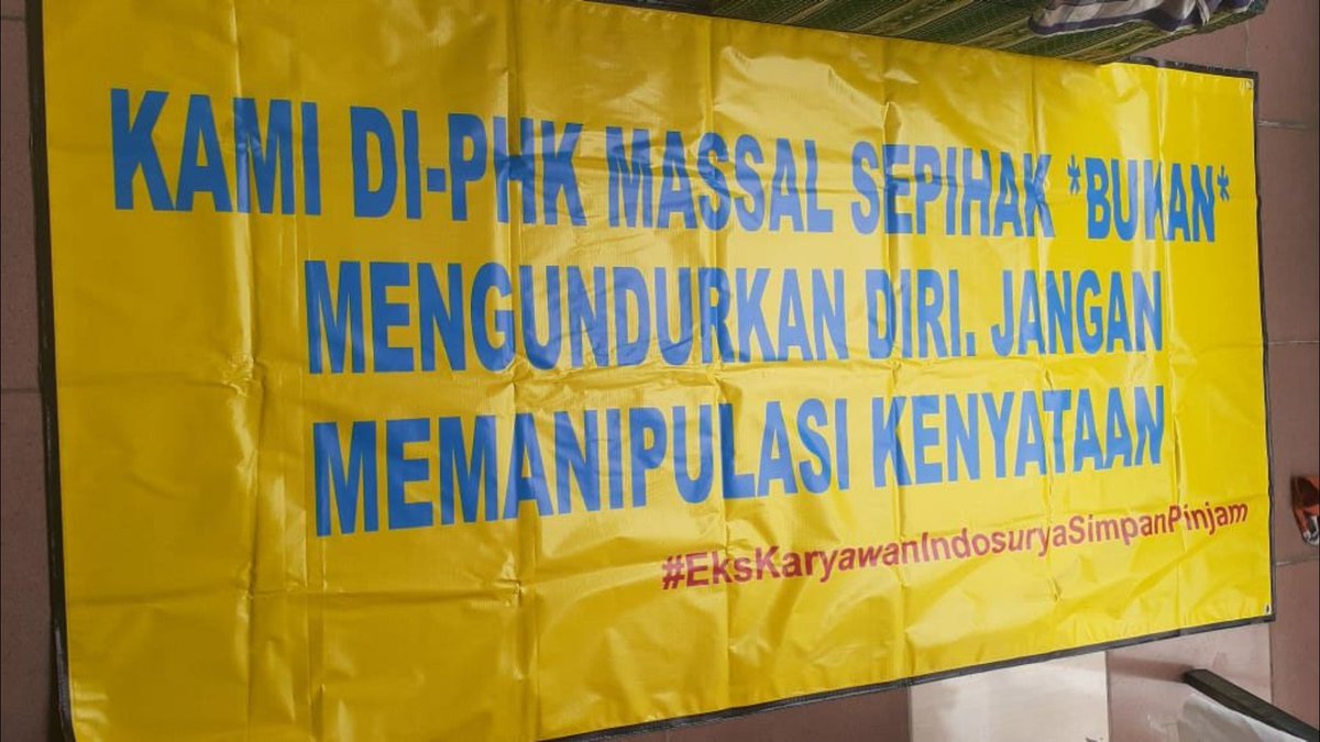 nellyakeke's tweet photo. pembayaran pesangon tidak sampai Trilyunan ko jangan dicicil yaa kami bukan tukang panci
#indosuryaPHKsepihak 
#indosuryasimpanpijamphksepihak https://t.co/N7enupxnR4