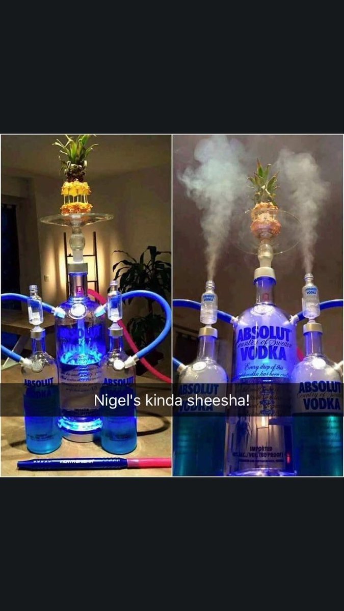 AmaZimKid's tweet photo. Loool I just know it was @mitzifds who sent me this https://t.co/Ye2zCjFIVc