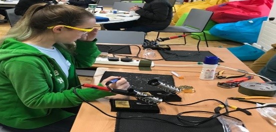 Free online workshops in August.  Students, aged 8–14 years, will learn how to create motorised Scribblebots and use LED/Circuitry. Teachers will learn to deliver these workshops online or in the classroom. To find out more, go to newtownschool.ie/innovationlabs/