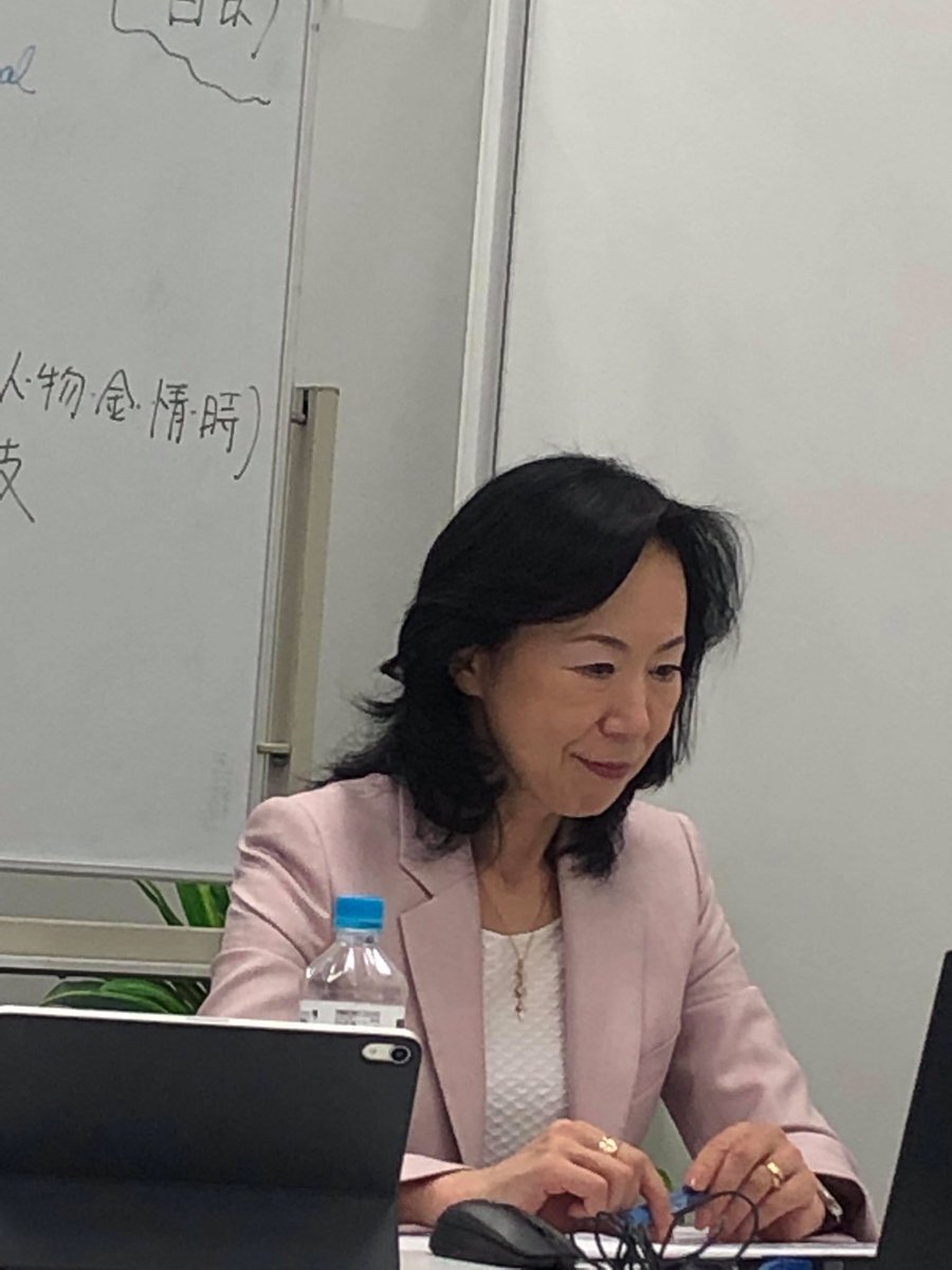 日本女子経営大学院 5月生入学受付中 単科生も同時募集中 昨日の3 4限は コーチング マネジメント といえばもちろん 寺田由美先生 コーチングを初めて学ぶ人にとってはもちろん 学び直しの人にとっても わかりやすく実践的な授業をして下さい