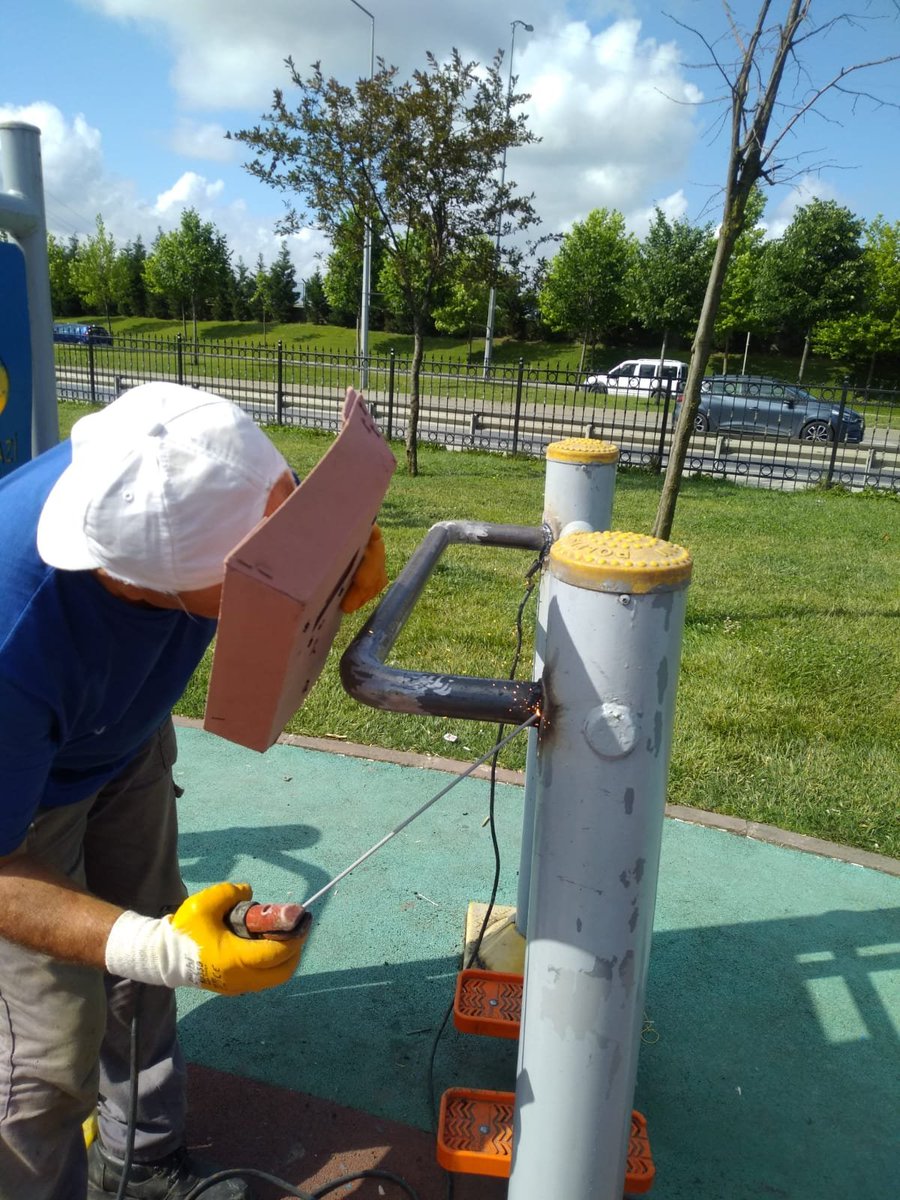 Sesimizi duymazsanız da gözünüzü çevirdiğiniz her noktadayız 🙋🏻‍♂️🙋‍♀️⠀

📌 Sınav nedeniyle okullarımıza uzak noktalarda sessizlik içerisinde çalışıyoruz 😊⠀

#SultangaziSultanŞehir 💫