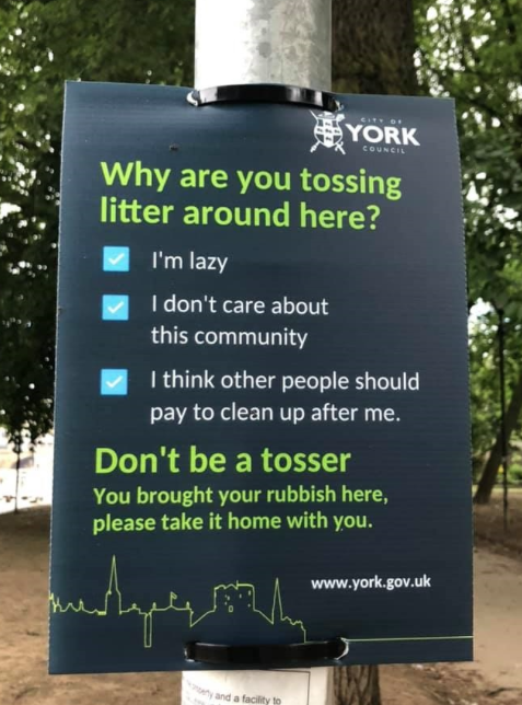 chris_crosswell's tweet image. ...I know it's only litter - but indicative of how we are prepared to treat those around us, and let others deal with the shit! #takeyourcraphome #dealwith yourowncrap