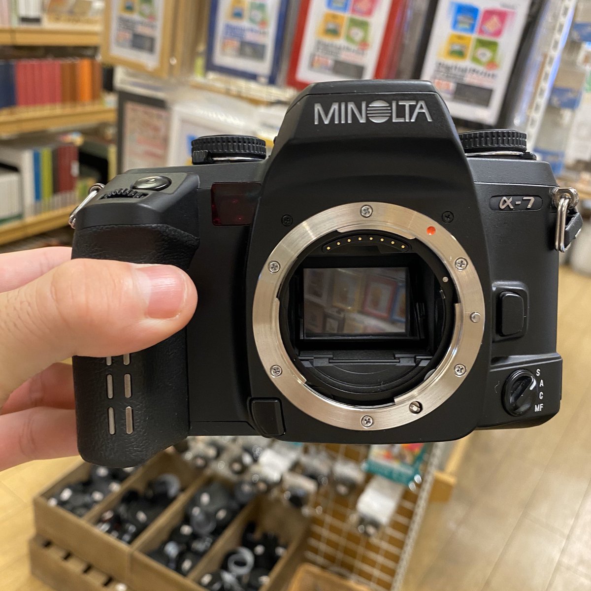 MINOLTAのa-7が入荷しました！ 液晶焼けがありますが問題なく表示され