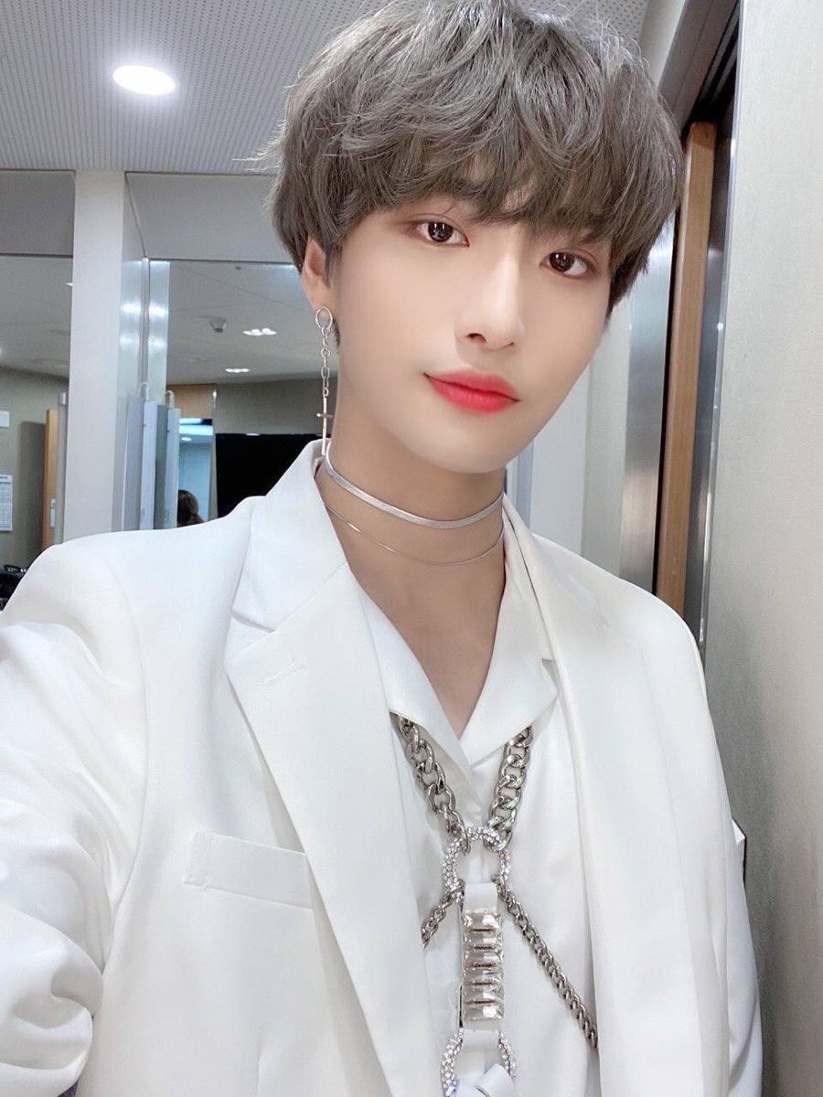 ATEEZofficial's tweet photo. [#성화] 에이티니와 함께해서 가능했던 모든 날들🌟🌟 즐거운 주말 보내요~
#ATEEZ #에이티즈 https://t.co/hICk8G0U3C