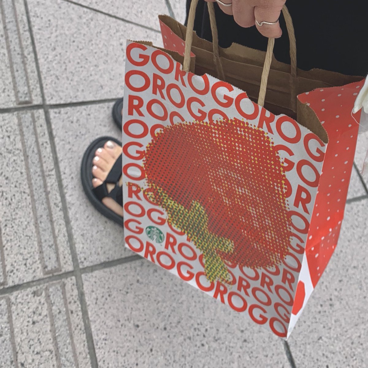 gorolaaav's tweet photo. ごろごろ…GOROGORO…
吾郎くん！？
袋が欲しくて行ったのは秘密🤫笑笑 https://t.co/CeaGxACFx9
