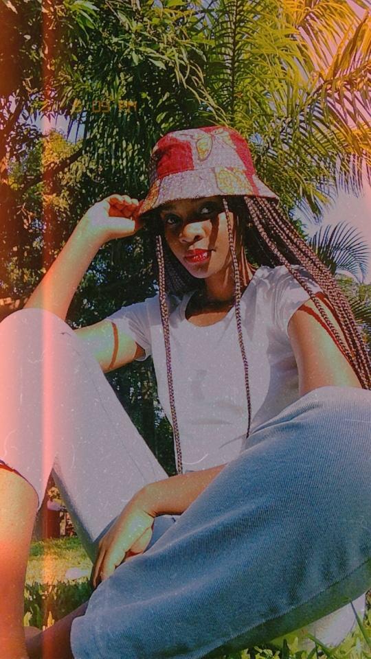 juvenile988's tweet photo. #bucketcaps some call them @burnaboy caps
Who wants some?
15000 get yours delivered https://t.co/PPH4y891nd