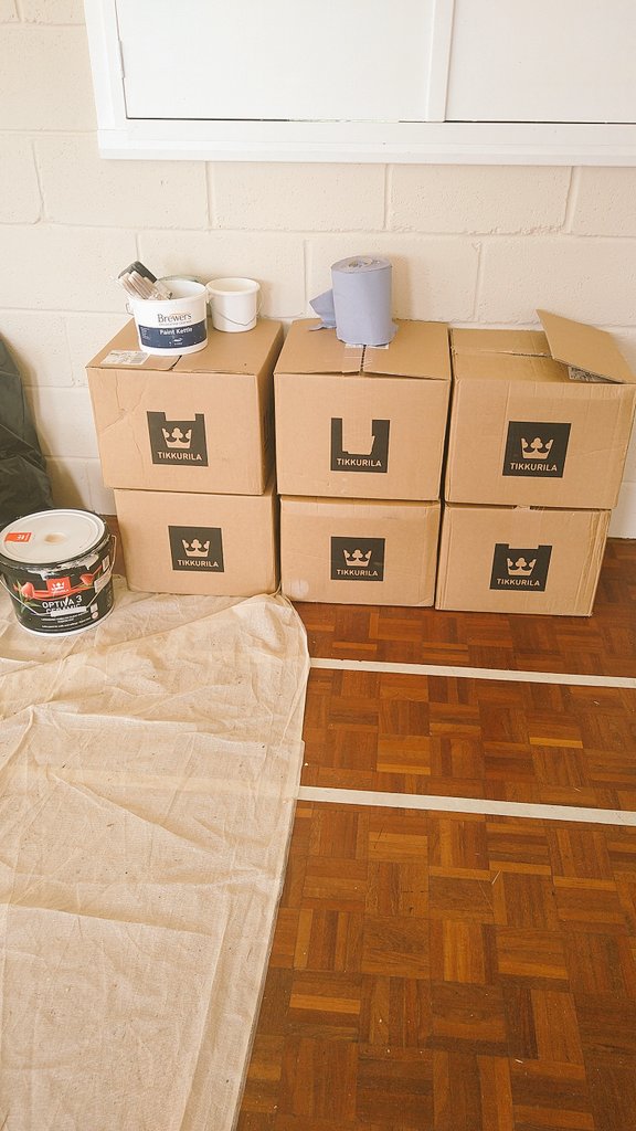 wdrpaint's tweet photo. Morning all. Getting thru the #Optiva3 on this job ...@Tikkurila_UK https://t.co/oFUA3hL9Fb