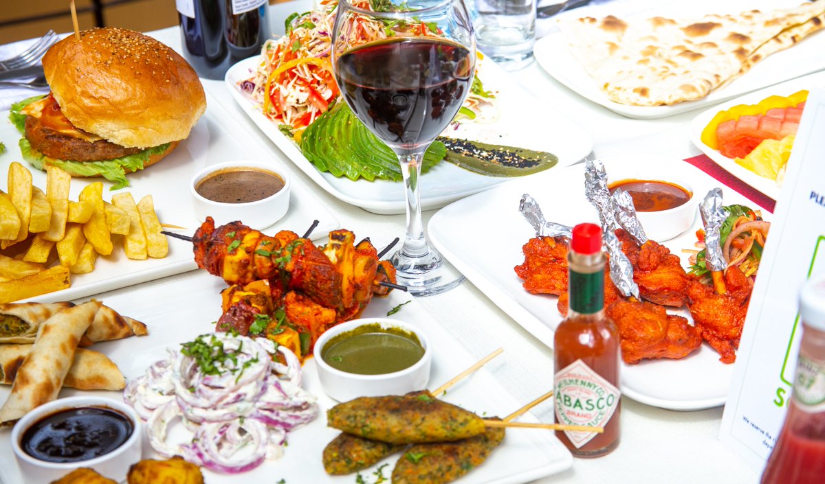 the_lawns's tweet photo. Sunday is the perfect day to refuel your soul,reconnect with family and be grateful for each and every one of your Blessing,over Good food
#SundayBrunch #thelawns #wedeliver #goodfood 
For Enquiries and Reservation Call 0751895653/0774484034 https://t.co/R0ngzwt06Q