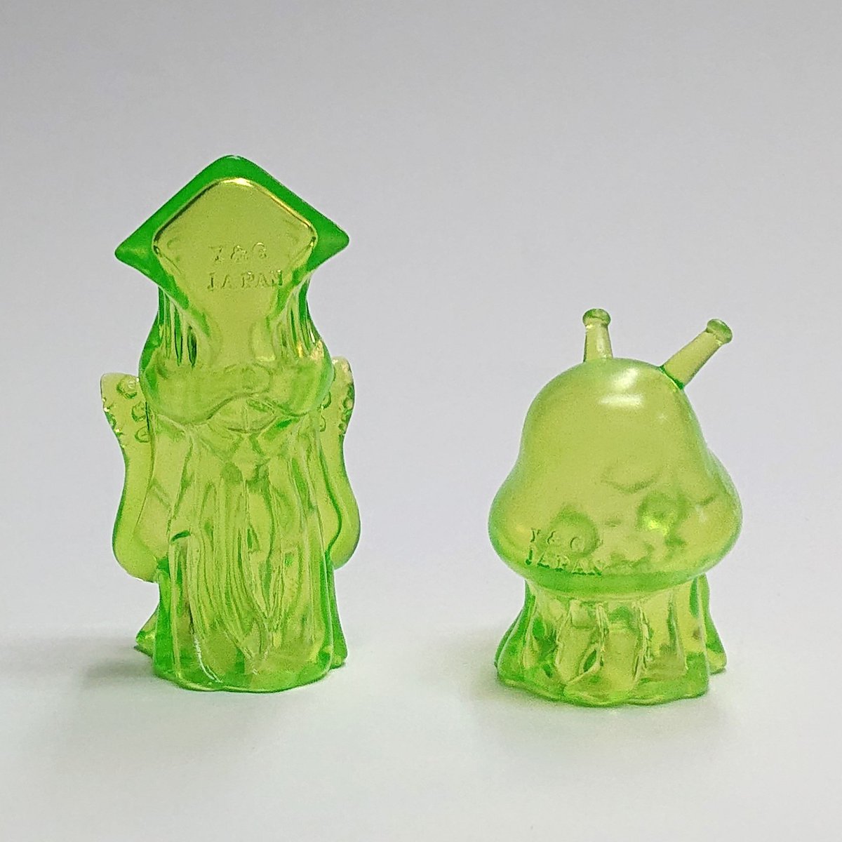 Oneuptoy's tweet photo. Y&amp;G international  x One up. 宇宙からの侵略者シリーズ　イーガー＆コーテー 「クリアグリーン・パールライトピンク・レッド・3色セット」本日 6/28 (日) 20:00～ https://t.co/0dYC02Ge3P で販売開始します！#ソフビ #宇宙人 #宇宙からの侵略者シリーズ #sofvitokyo #yand #oneup #oneuptoy https://t.co/ulmYilP1CJ