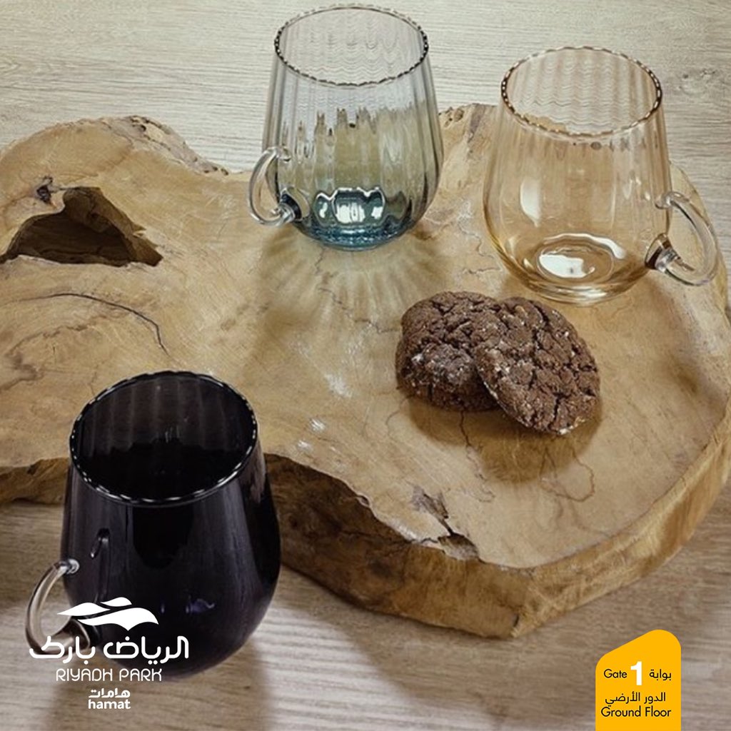 RiyadhPark_ksa's tweet photo. لمحبّين الأواني الزجاجيــة✨😍
زورونا بمعرض | باشاباخجي | مزهريات 
واكواب زجاجية🍹من صُنع يدوي🙌🏻

لمعرفة كل جديدنا حمّل تطبيق @MallersKSA
#مولاتنا 🛍 https://t.co/VMzWOR7QM6