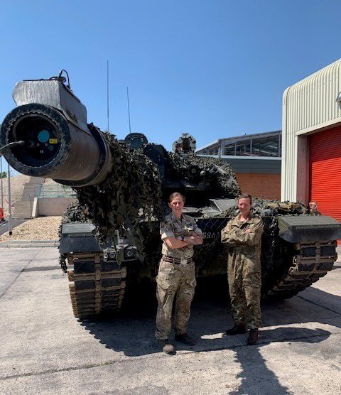 International Women in Engineering. Here we have Sgt Lange a Class 1 Electronics Technician and Cpl Foster a Class 1 Armourer from the REME, their roles include the maintenance, repair and inspection of the CR 2. 
#beahussar #EngDiversity #inwed20 #ShapeTheWorld @RAEngNews