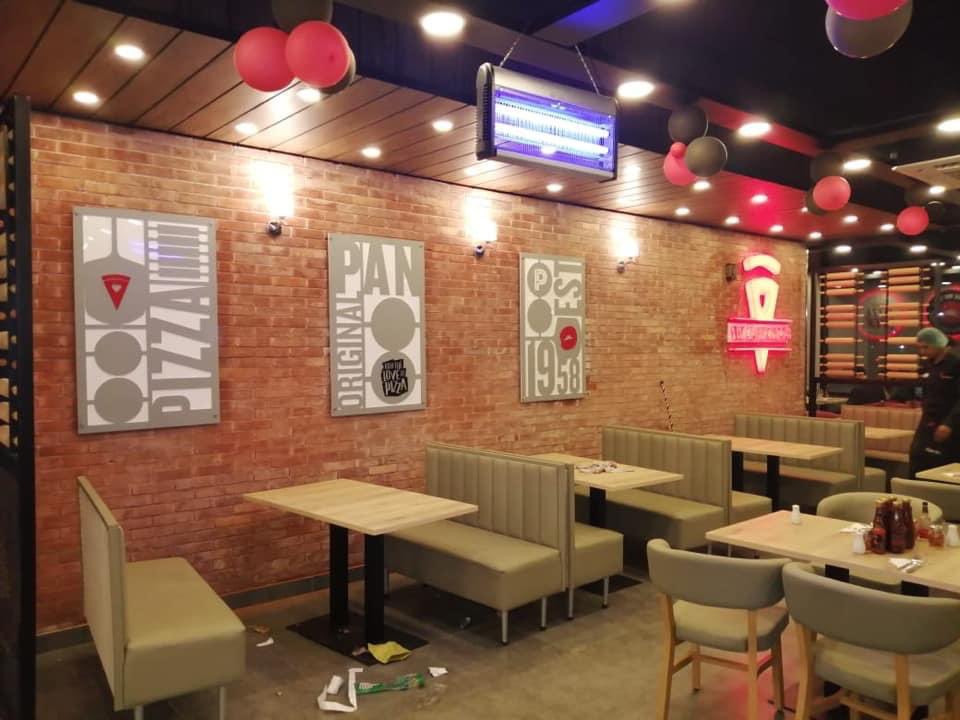 printarenapk's tweet photo. @printarenapk @pizzahut #Branding #NewOutlet #Printing #Execution https://t.co/Q4vJghNjrz