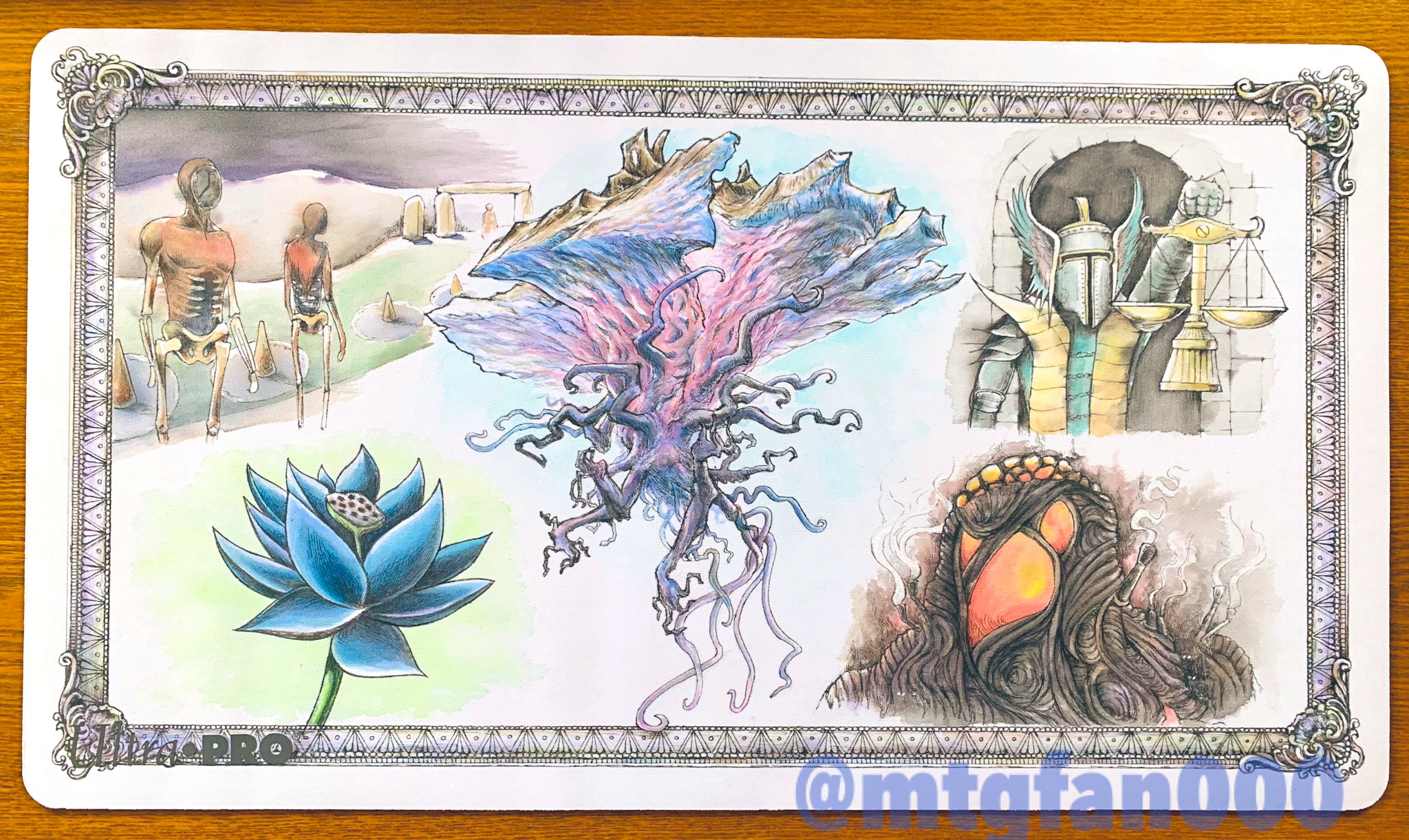 Emra 手書きプレイマット 非常に試行錯誤しながら描きました 初めての白プレマに ミリペンを持ったばかりの原始人が描きました 世界に一つだけのプレマ完成 W オリジナルプレイマット プレマアート 自作サプライ T Co Og40p8xbjn