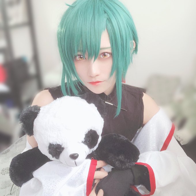 Twitterのコスプレ画像15