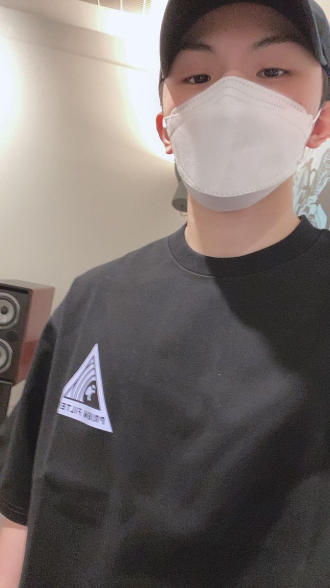 JIHOON UUNAHAN NA KITA— thread
