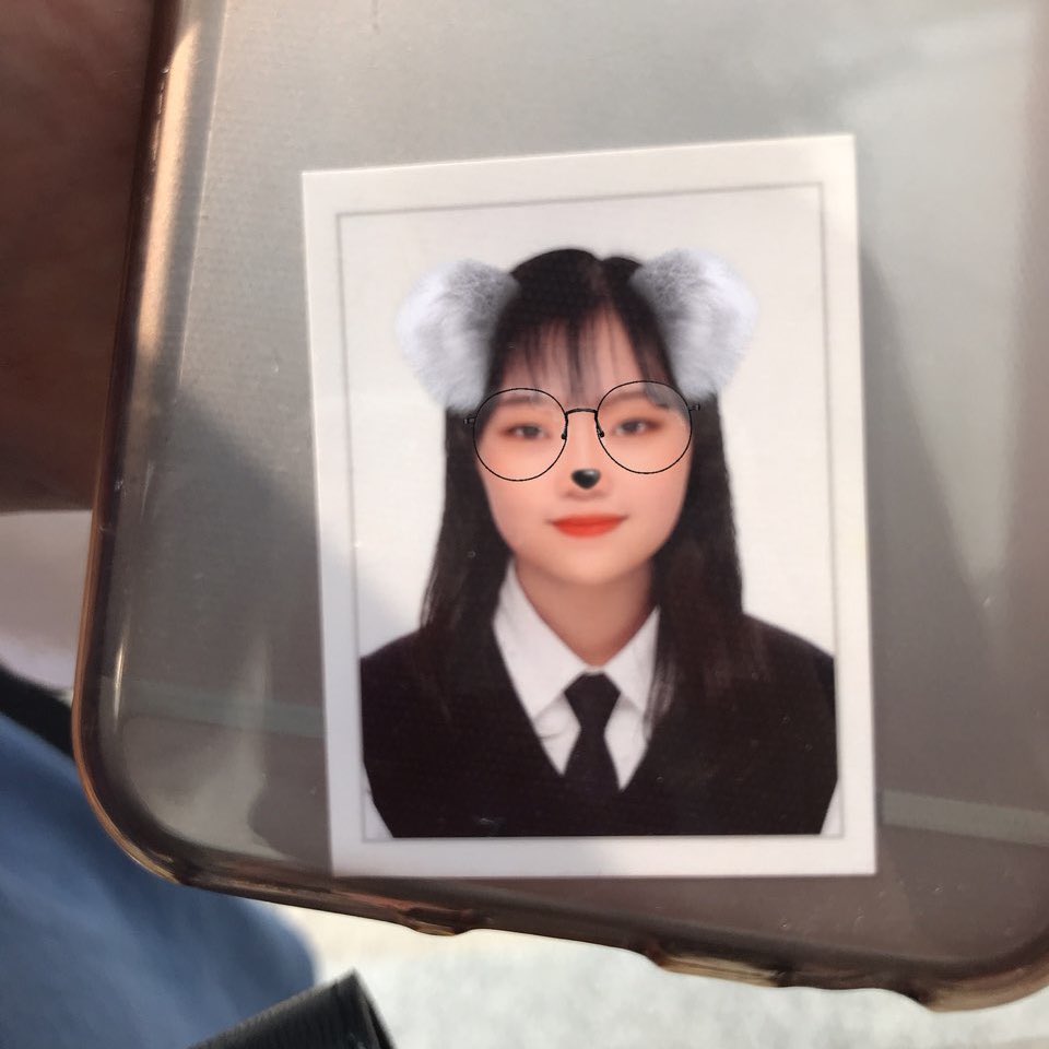 jiminnette's tweet photo. 기분더러웡 https://t.co/ho3uVl4A4G