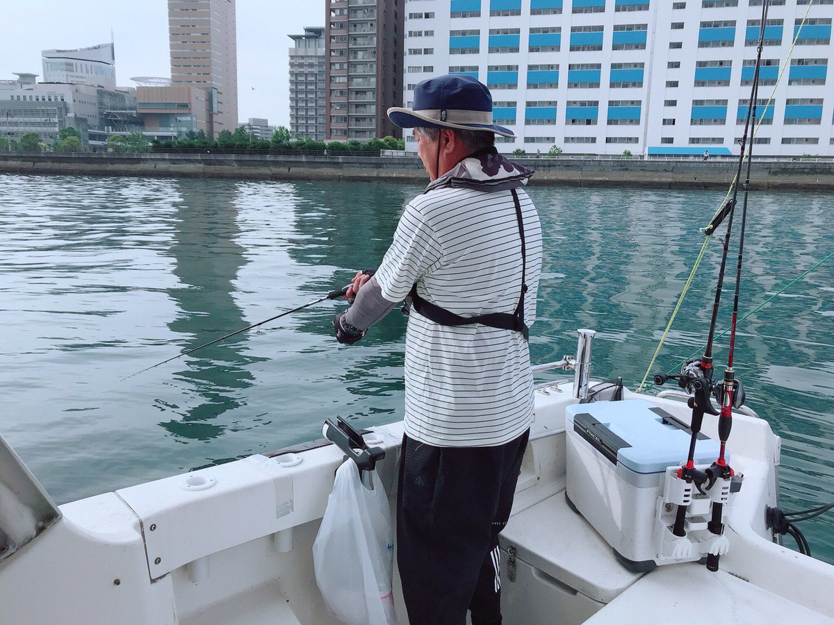 tsuribaco's tweet photo. 今日はダートマックスが当たり！！

https://t.co/OGx9PAObrW #BASEec @BASEec

#エコギア
#ecogear
#ダートマックス
#Dartmax https://t.co/lvCHEyJzTi