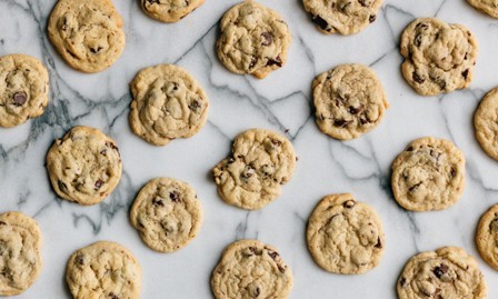 GetYourCooking1's tweet photo. The Best Peanut Butter &amp; Chocolate Cookies 🍪🤤
Get the recipe here https://t.co/85DbKQlUqA ,in our book for only 0.99$!!!

#cookierun #CookiesByTheBucket #Cooking #chocolate #chocolatelovers #chocolatechallenge #peanutbutterchallenge #peanutbutter #RecipeOfTheDay #sourdough https://t.co/Z90g2NePwo