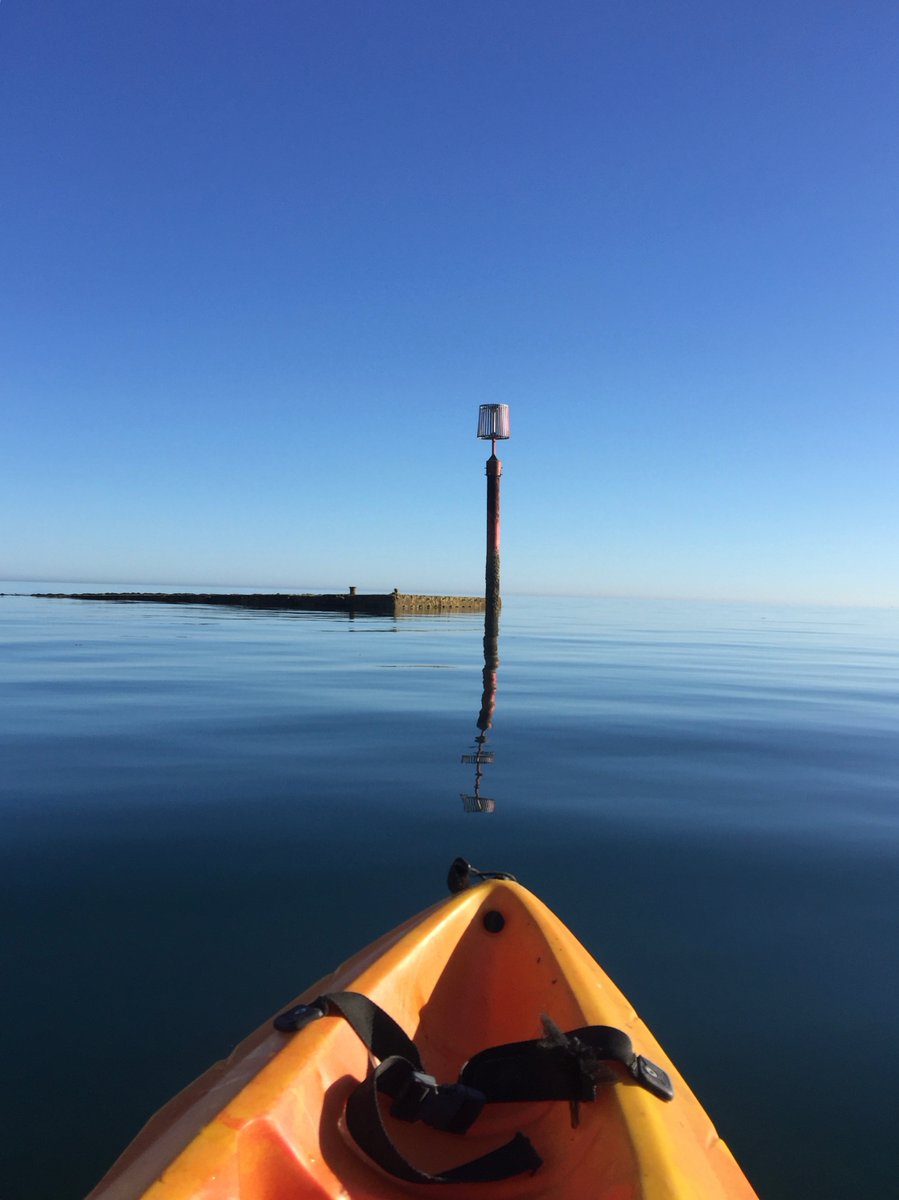 #Kayaks. #Canoes. #Paddleboards. 🌊

If found on the coastline or drifting out to sea, we can spend time searching for an owner when they’re 🏡 safe &amp; sound, so help us help you &amp; label your kit 🚁🚨

Read more &amp; how to order FREE labels: bit.ly/2BLrGVN

📸 Darren Crisp