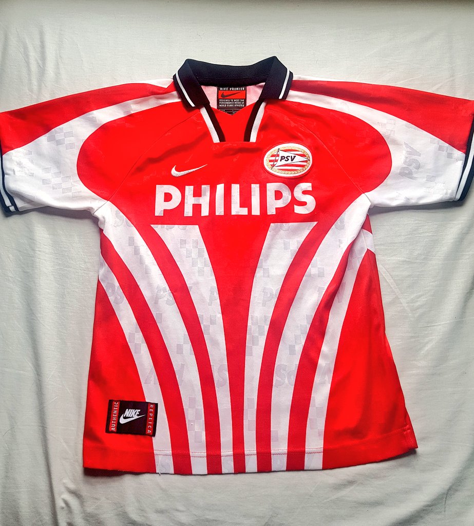 Day 86:PSV Eindhoven home, 1996/97.Oaft. File that right in the banger category. 10/10. @homeshirts1  @TheKitmanUK  @ShirtsIsolation