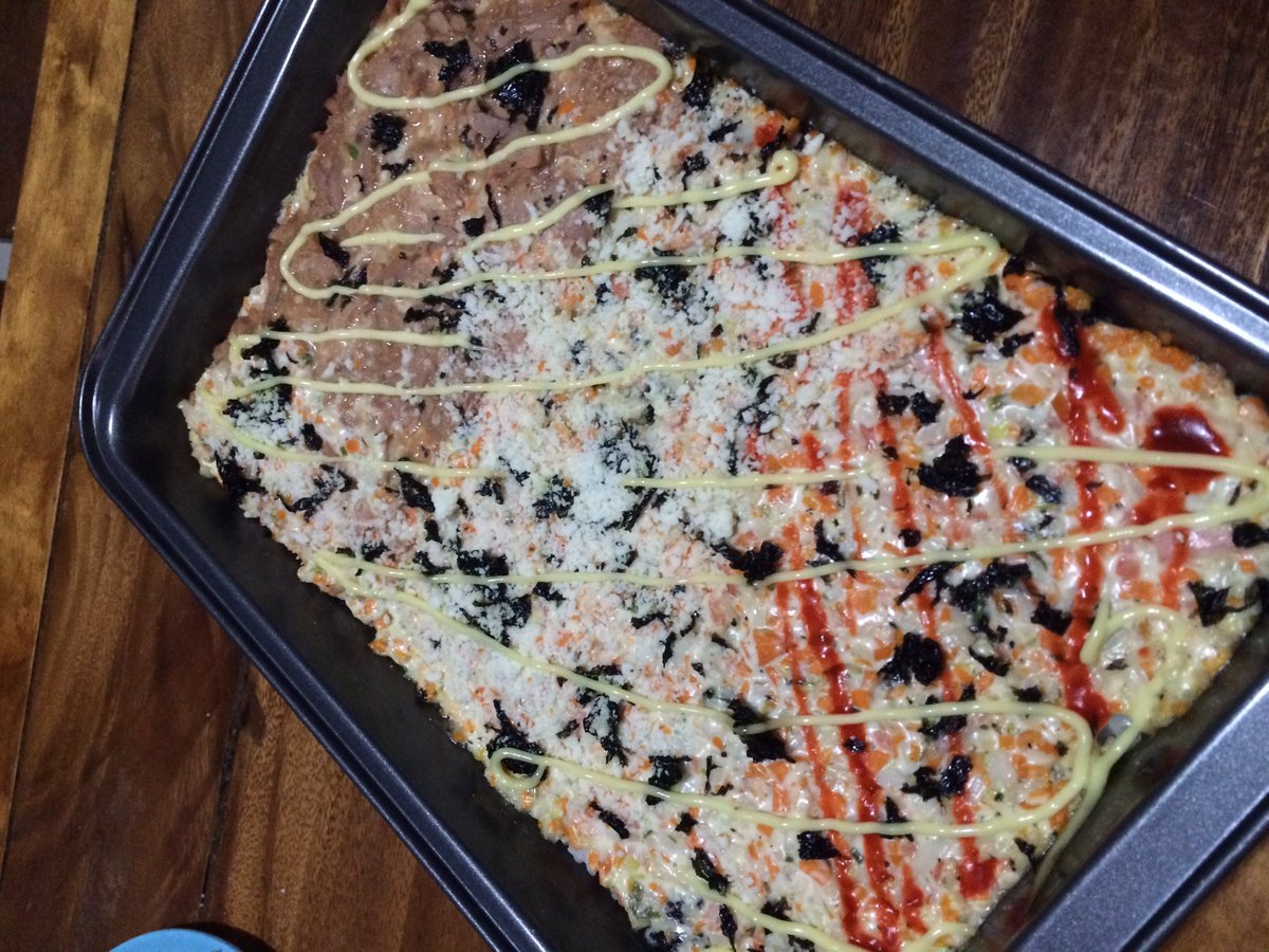 daniellelisse's tweet image. made by mama! #baked #sushi #3flavors