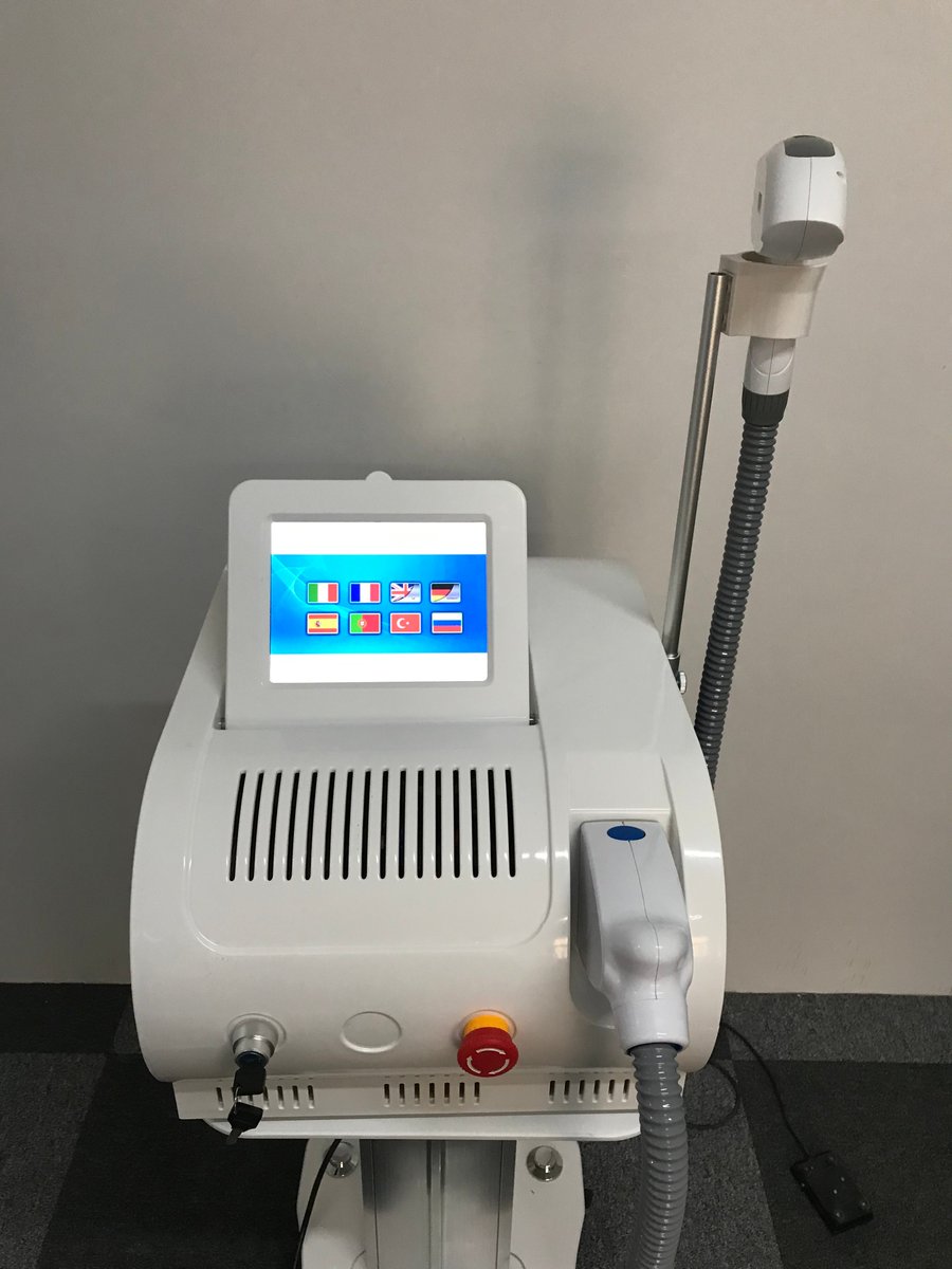 PollyKeller19's tweet photo. Q switch ND Yag Laser Tattoo Removal Machine
Whatsapp:+86 15227026202
#ndyag
#laserfacial
#plateletrichplasma
#lasertreatments
#picosure
#nasolabial
#facelifting
#ultherapy
#plasmalift
#hydrafacialmd
#lasertattooremoval
#spmu
#microbladedbrows
#tattoobrows https://t.co/bQTL4FOIBp