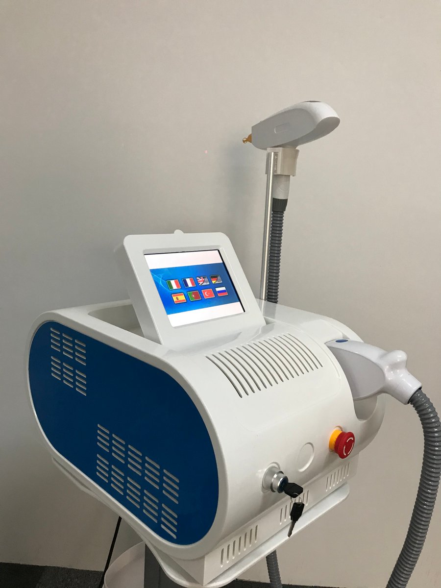 PollyKeller19's tweet photo. Q switch ND Yag Laser Tattoo Removal Machine
Whatsapp:+86 15227026202
#ndyag
#laserfacial
#plateletrichplasma
#lasertreatments
#picosure
#nasolabial
#facelifting
#ultherapy
#plasmalift
#hydrafacialmd
#lasertattooremoval
#spmu
#microbladedbrows
#tattoobrows https://t.co/bQTL4FOIBp