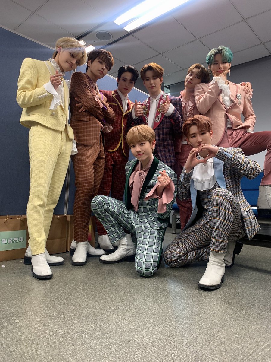 E'LAST(엘라스트) tweet media