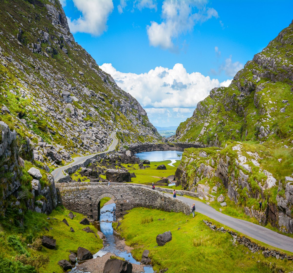 TUmagazin's tweet photo. GAP OF DUNLOE – IRSKA ZA POČETNIKE
#gapofdunloe #ireland #discoverireland #loveireland #visitireland #irska #priroda #nature #putovanja #putovanje #turizam #turizamiputovanje #vacation #travelling #tourism #tourist #traveller #beautiful #adventure #wonderfuldestination #tumagazin https://t.co/sWQUrSrI2t