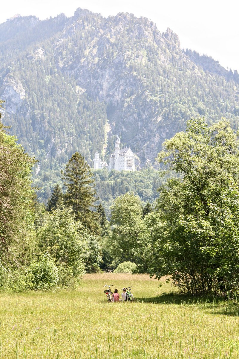 augsburg_born's tweet photo. #casle #neuschwanstein ruined my back. But it was worth it. #bayern #alpen https://t.co/zuQ8rj2eHS